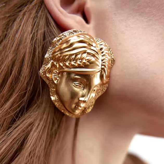 Golden Chehra Statement Studs