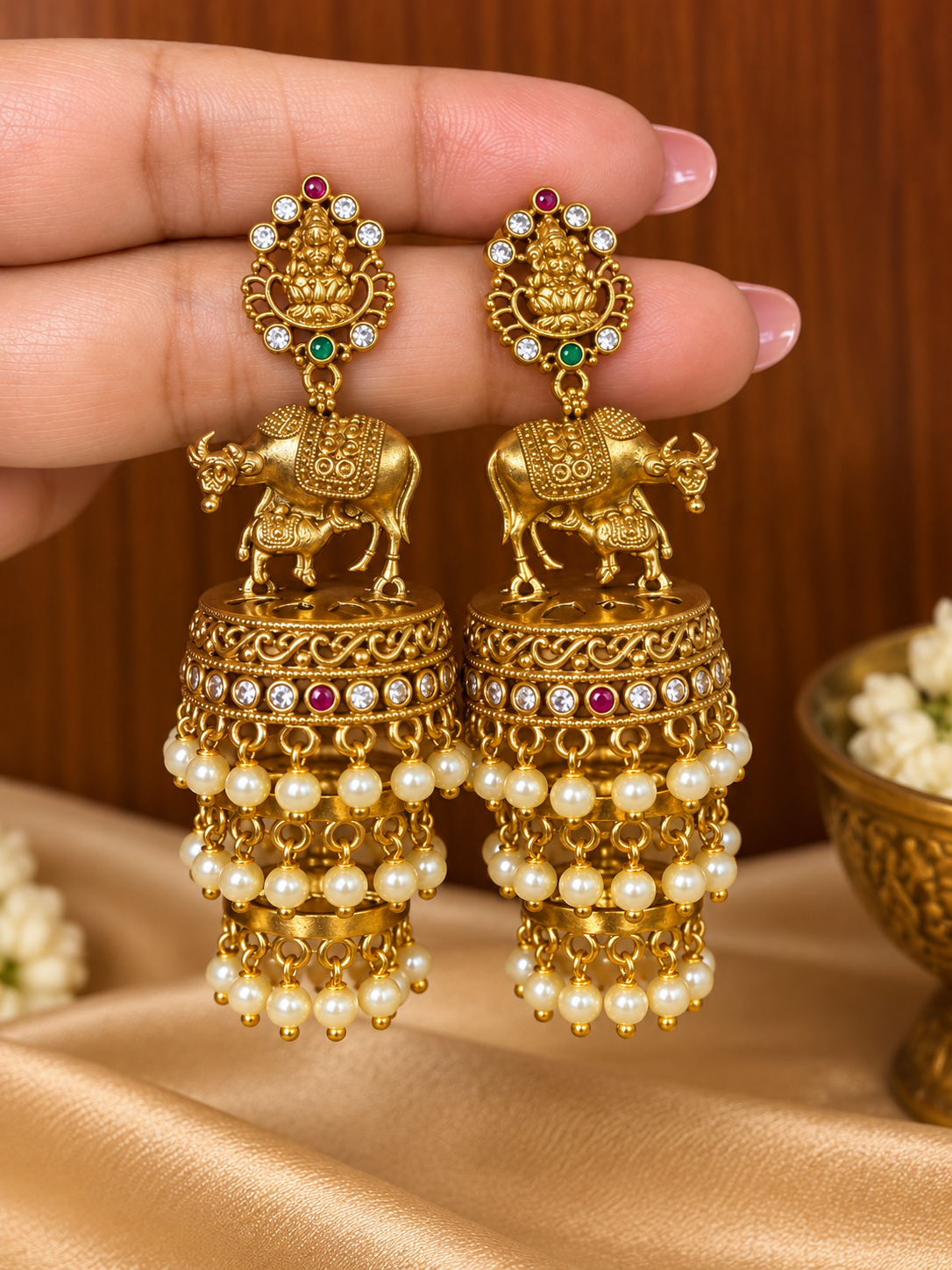 Kamadhenu – Temple Pearl Jhumka