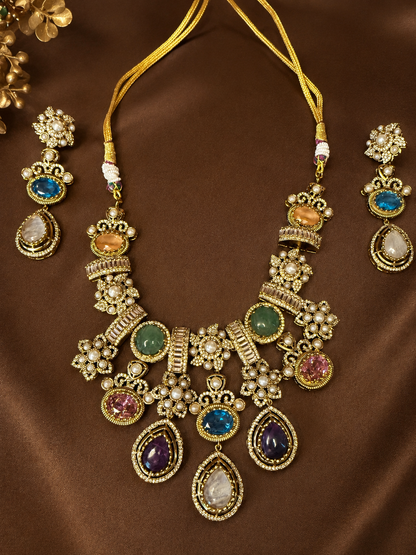 Rajvanshi – Pearl Cabochon Heritage Necklace Set
