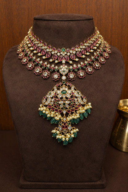 Mrunalini Dwimala – Convertible Original Jadau Kundan Two-Layer Necklace & Earring Set.