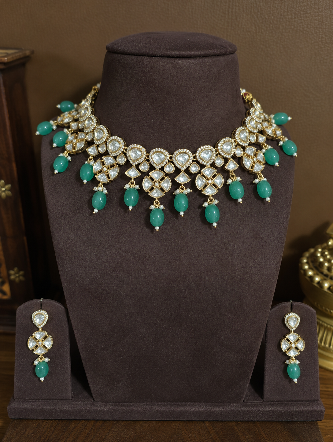 Vanya – Moissanite Emerald Bead Drop Necklace Set