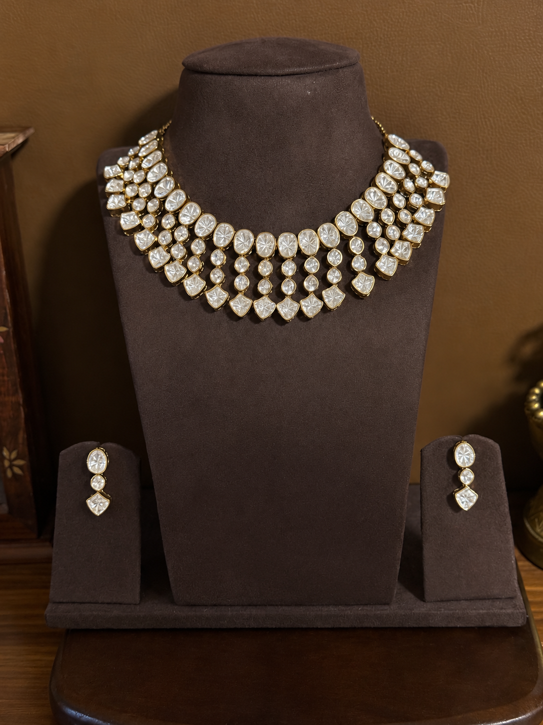 Aarohi – Geometric Statement Indo Western Moissanite Necklace Set.