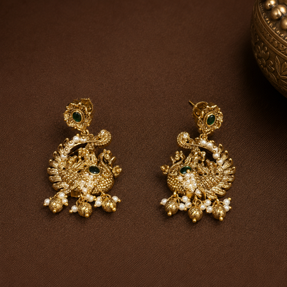 Mukta Mayuri Krishna Kantika – Pearl Krishna Temple Necklace