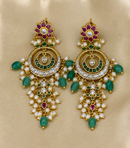 Muktika – Emerald Pearl Chandbali