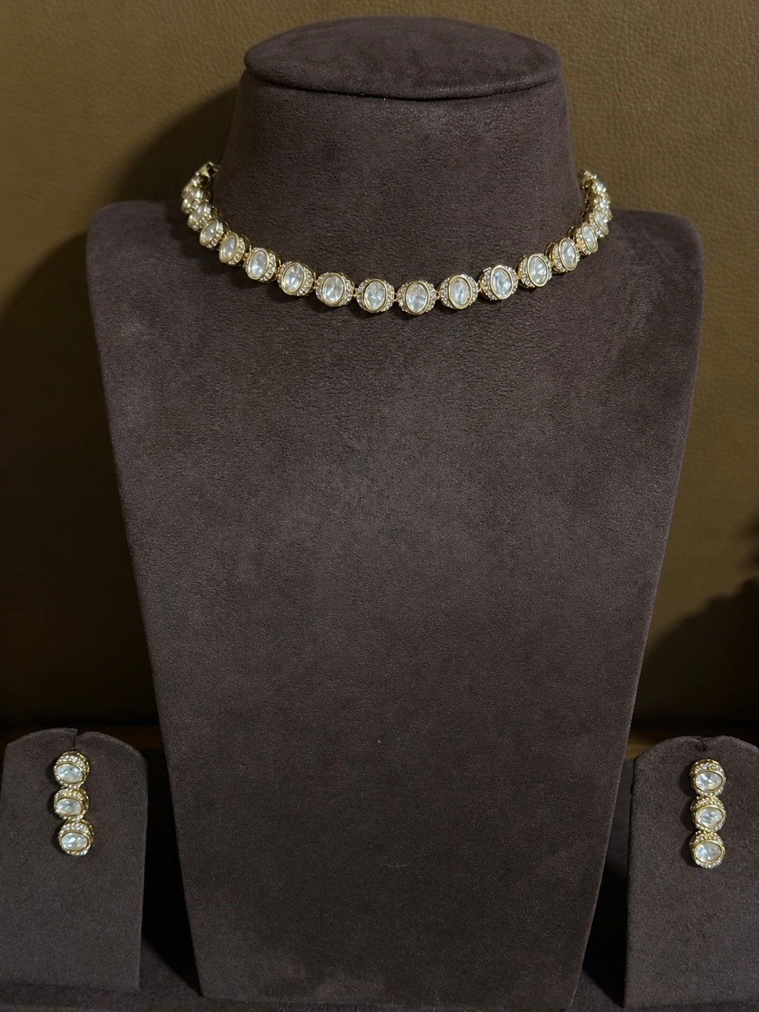 Aahana – Indo-Western Halo-Set Real Moissanite Polki Choker Necklace Set