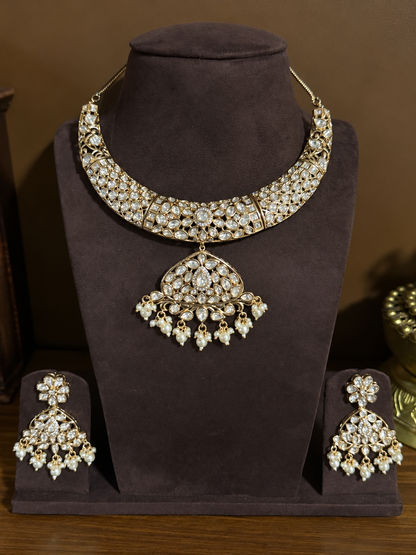 Devika – Moissanite Hasli Necklace Set with Floral Pendant