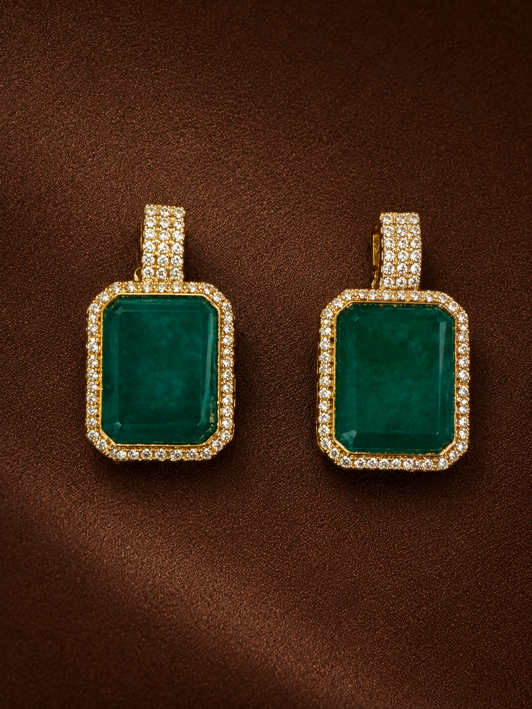 Meher – Emerald Heritage Choker Set.