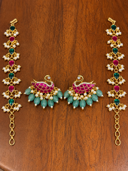 Hansika – Jadau Kundan Statement Studs with Detachable Ear Chain