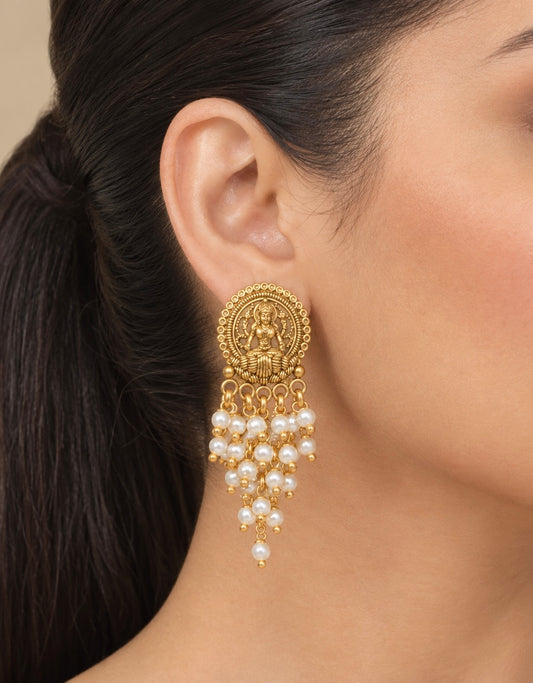 Shrimukta – Mahalakshmi Pearl Cluster Stud Earrings