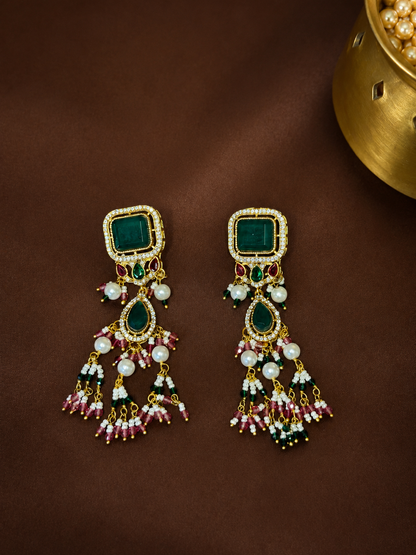 Mayukhi – Emerald Pearl Heritage Choker Set.