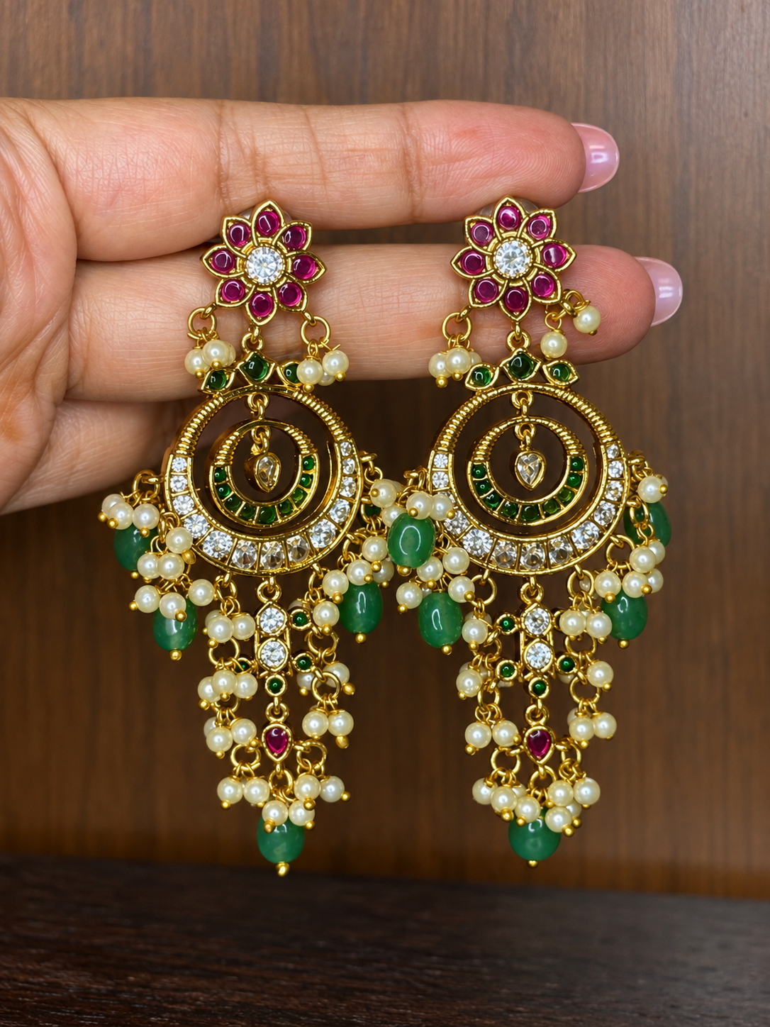 Muktika – Emerald Pearl Chandbali