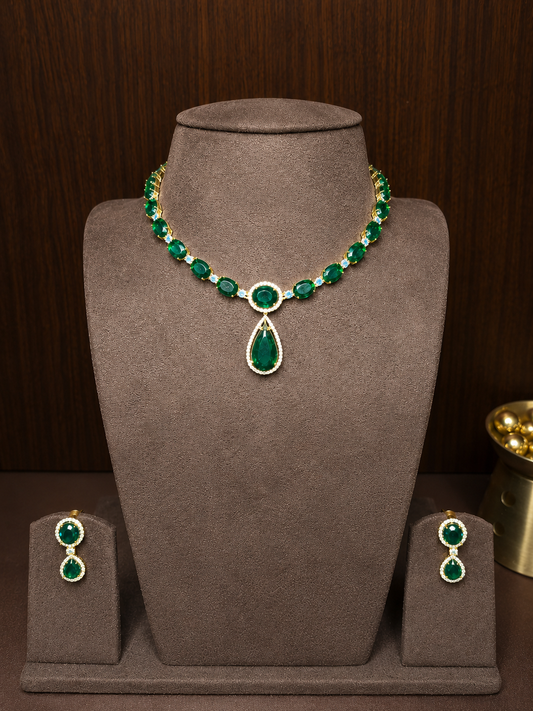 Harnika Petite Emerald Diamond Necklace Set.