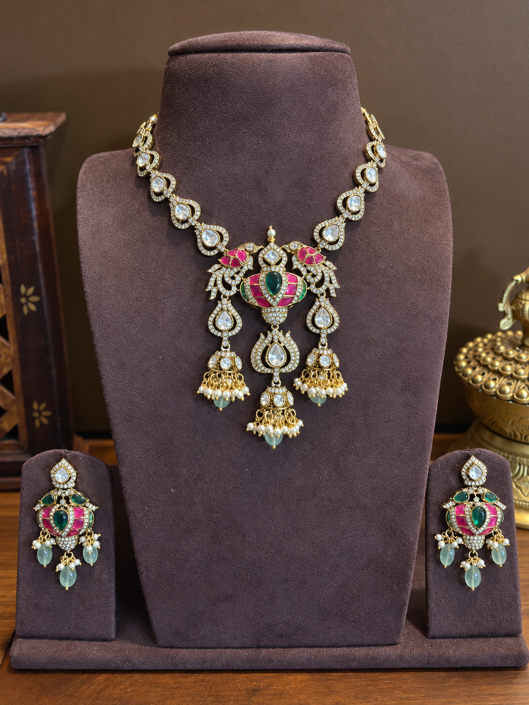 Mayura Vamshi – Moissanite Polki Jadau Kundan Necklace Set