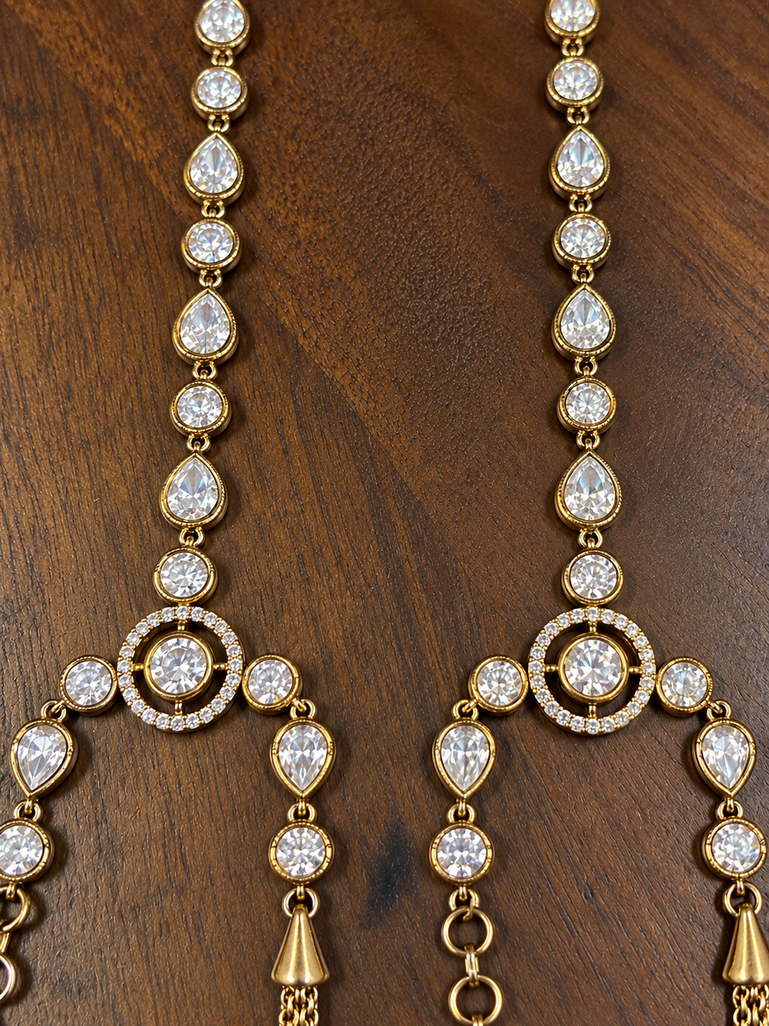 Aaradhya - Real Moissanite Polki Hathphool