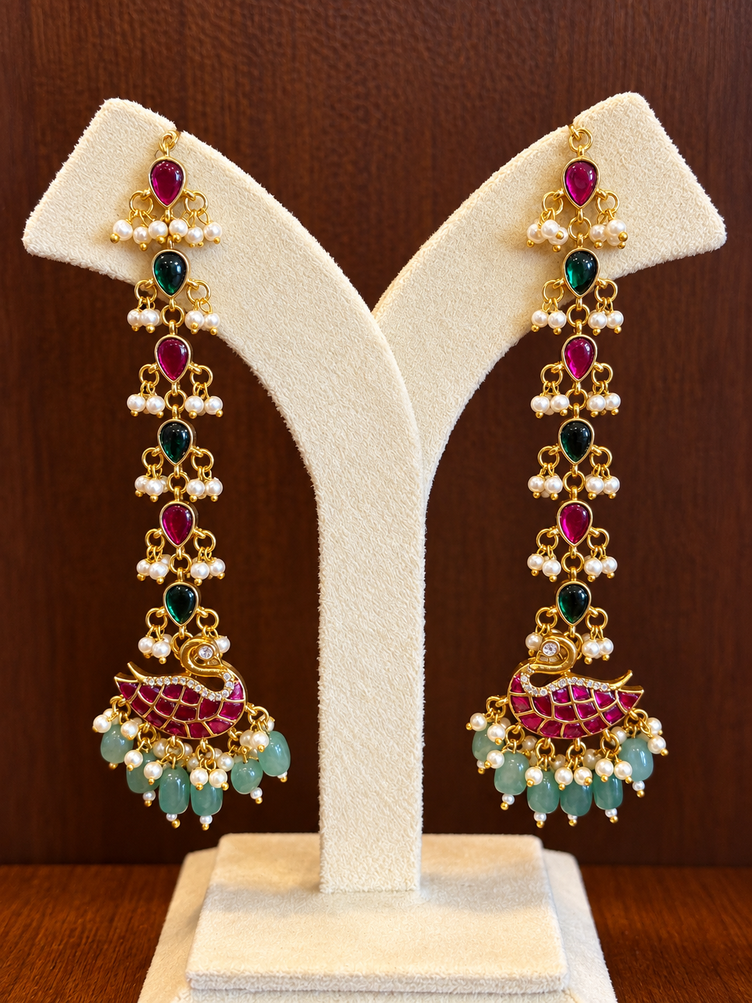 Hansika – Jadau Kundan Statement Studs with Detachable Ear Chain