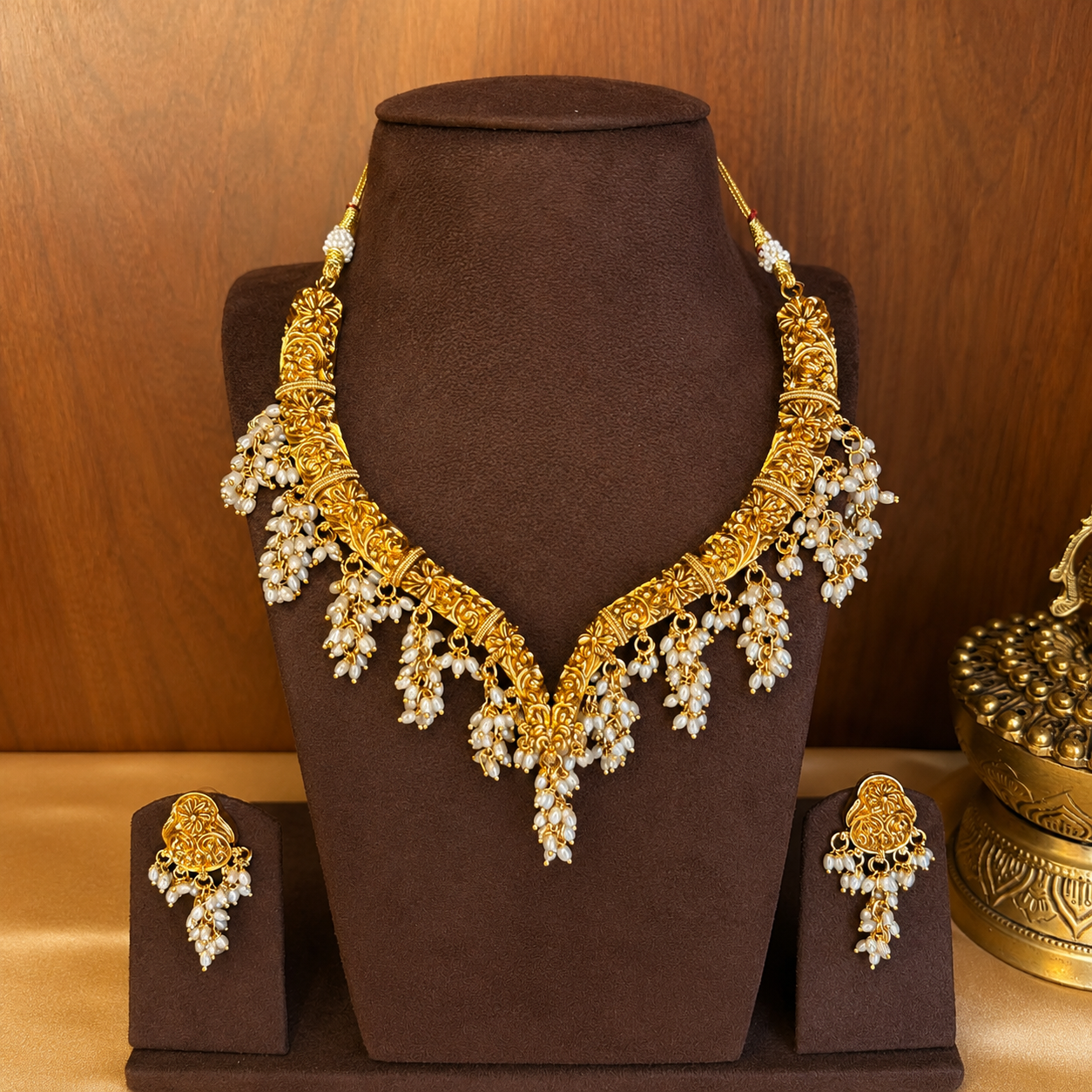 Muthamanjari – Pearl Necklace Set.