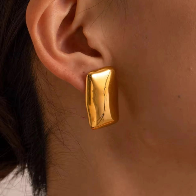 Smooth and Sleek Rectangle Studs