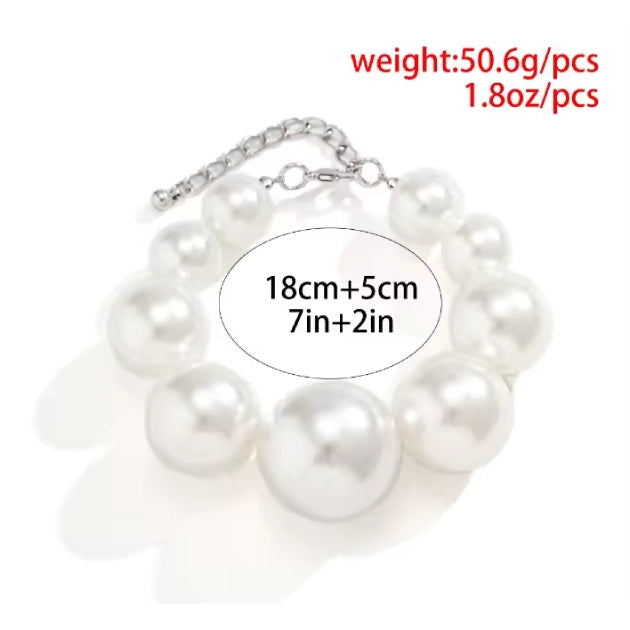 Bold Pearl Bracelet