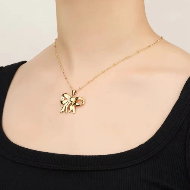Bow Charm Necklace