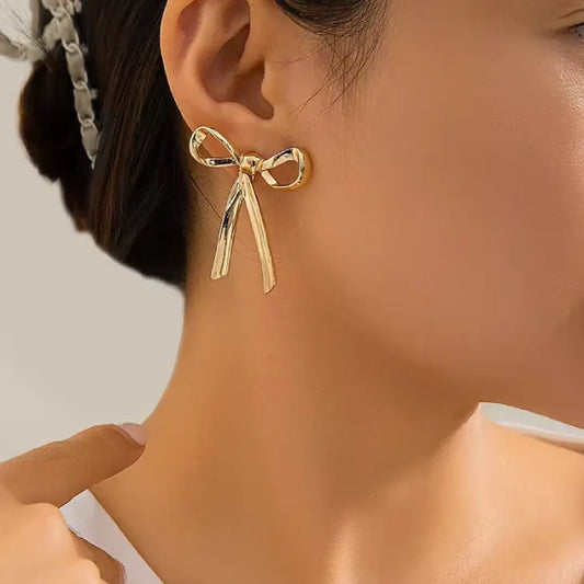 Gold Bow Knot Studs