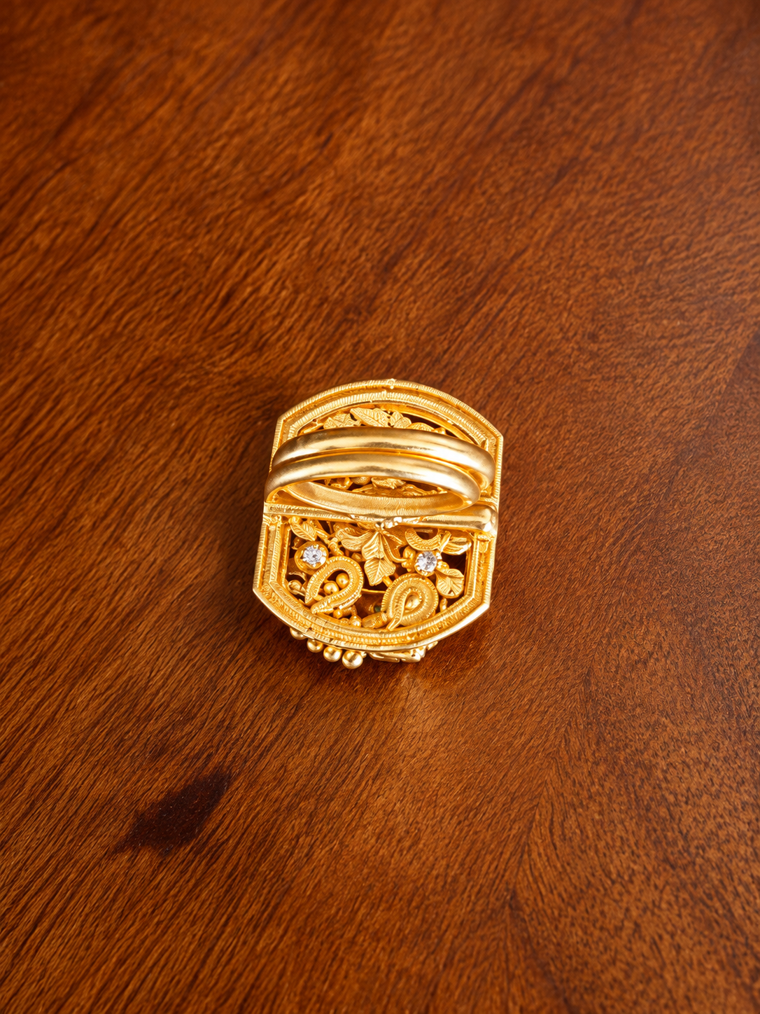 Kekini – Antique Gold Peacock Motif Statement Ring