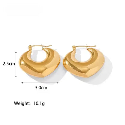 Celebs Trendy Gold Hoops