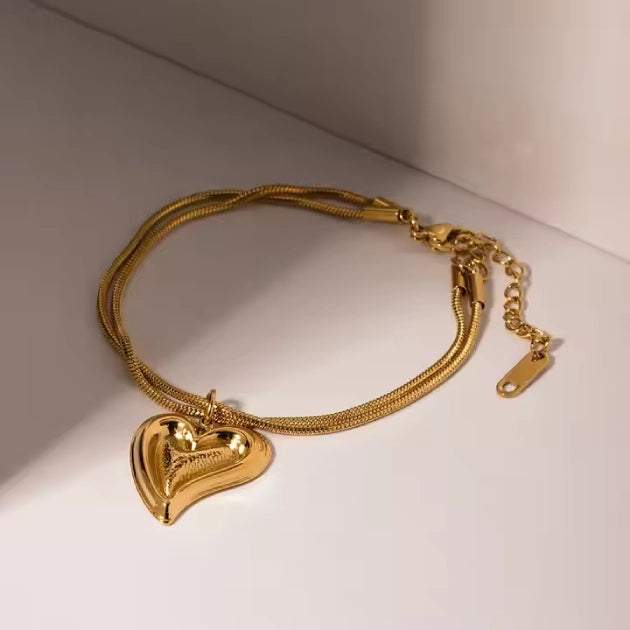 Curvy Heart Chain Bracelet - 18k Gold Plated