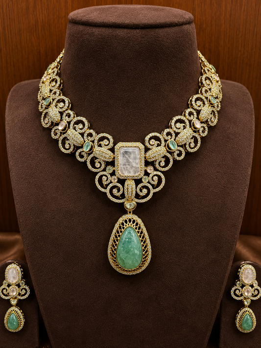 Mehranika Emerald Pendant Necklace Set