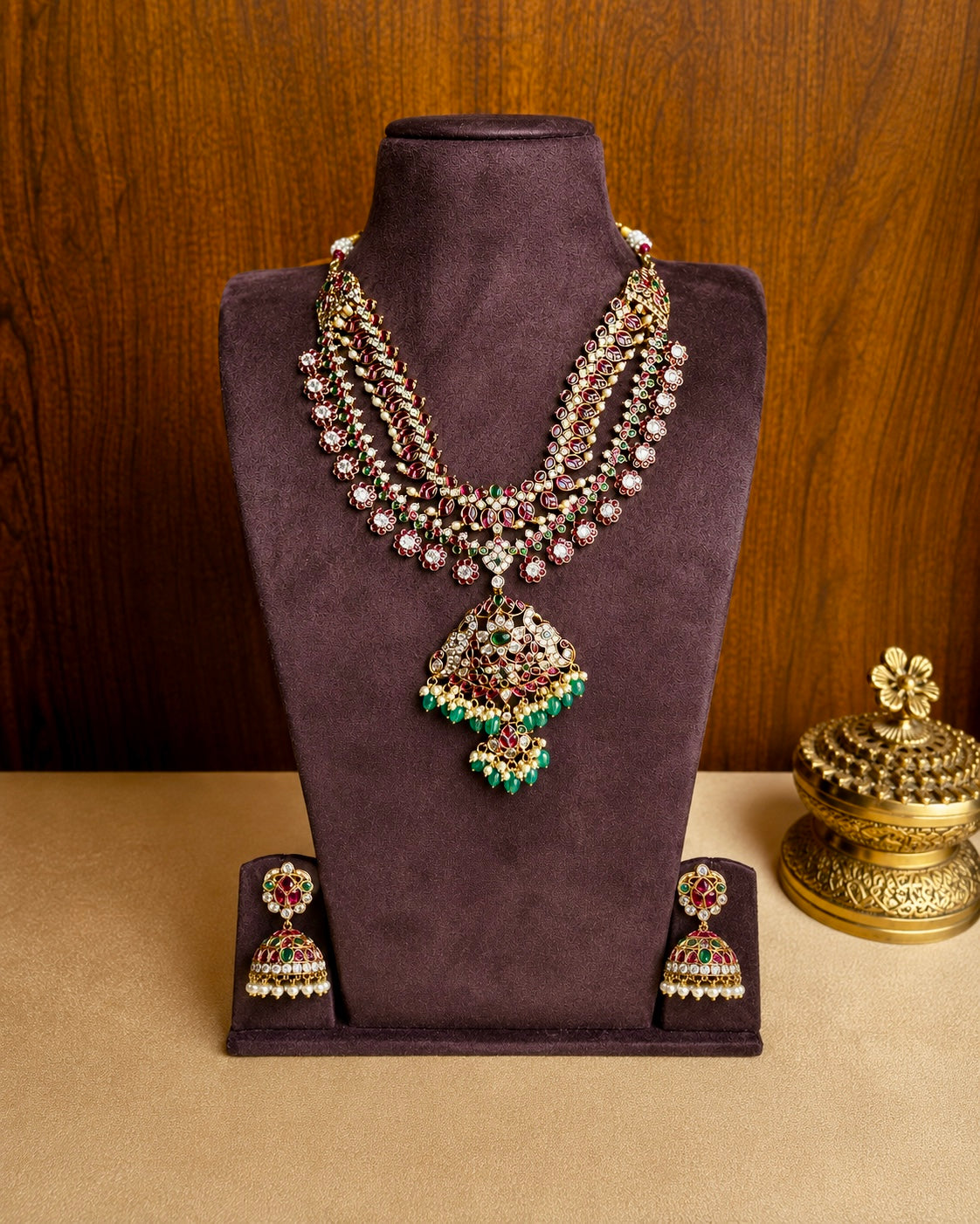 Mrunalini Dwimala – Convertible Original Jadau Kundan Two-Layer Necklace & Earring Set.