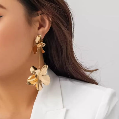 Gold Plated Daisy Danglers