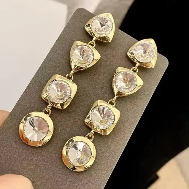 Geometrical Crystal Drops