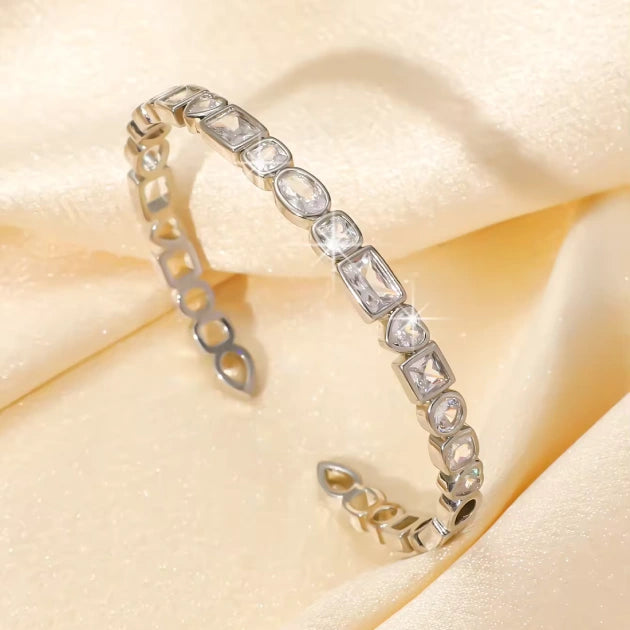 Celestia Luxe Bracelet
