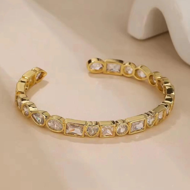 Celestia Luxe Bracelet