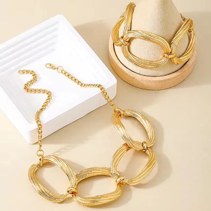 Gold Chunky Link Chain Choker
