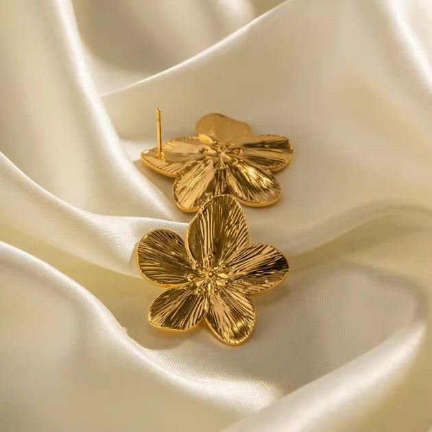Viola Blossom Studs - 18k Gold Plated