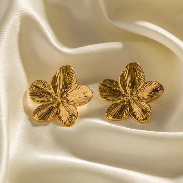 Viola Blossom Studs - 18k Gold Plated