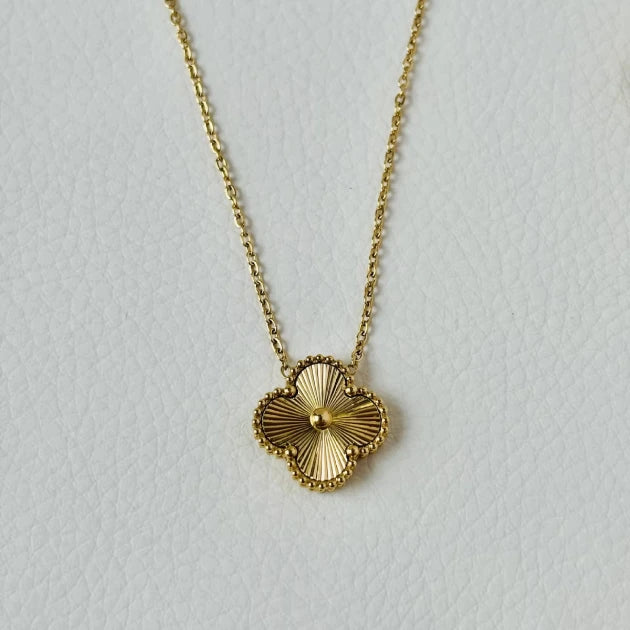 Luck and Luxe Clover Jewellery Set