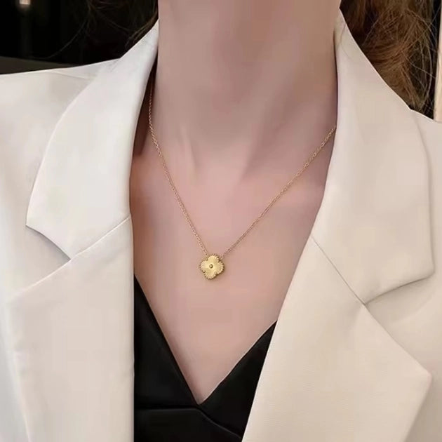 Luck and Luxe Clover Jewellery Set