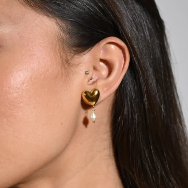 Sweetheart Pearl Drops Studs - 18k Gold Plated