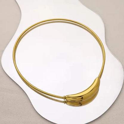 Luxe Tube Pendant Necklace - 18k Gold Plated