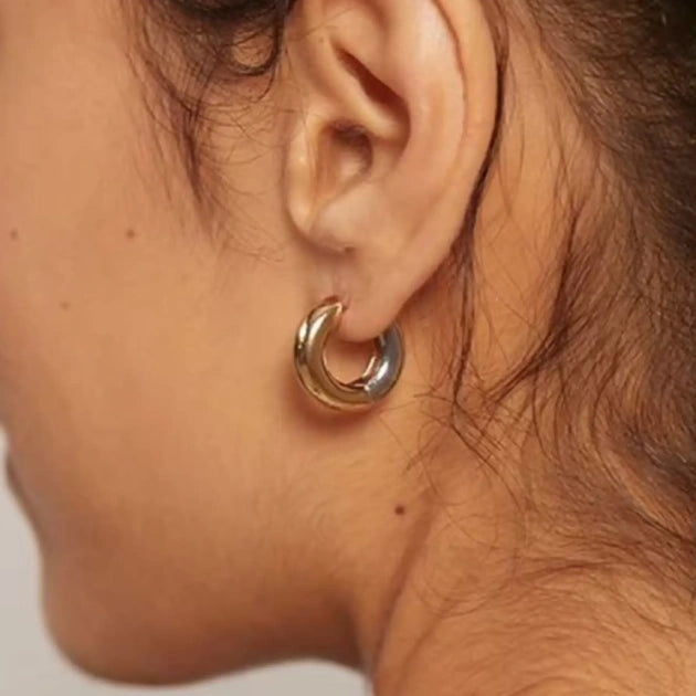 Gold Dainty Hoops