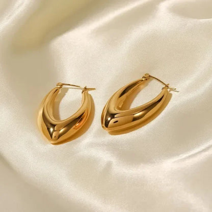Golden V-Curve Hoops