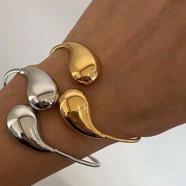 Half Tear Drop Bracelet