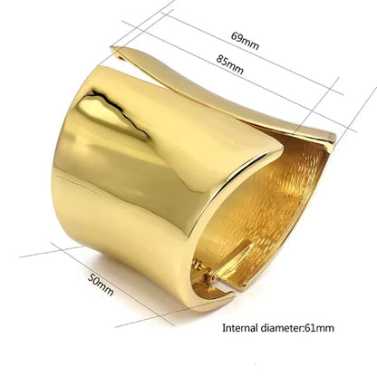 Solara Solid Gold Trendy Cuff bracelet - 18k Gold Plated