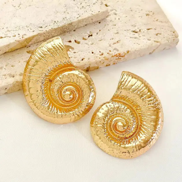 Holiday Snail Studs