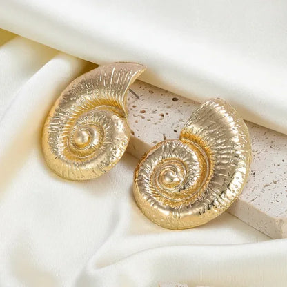 Holiday Snail Studs