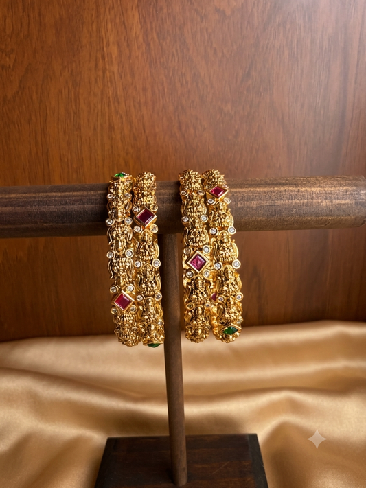Swarna Lakshmi Jadau Kundan Bangle Set