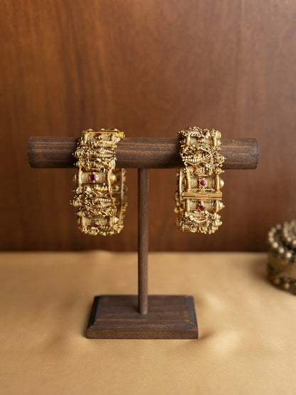 Shri Ram Parivar Jadau Kundan Kada - 1 Pair