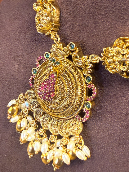 Shri Mayuri – Antique Temple Necklace Set.