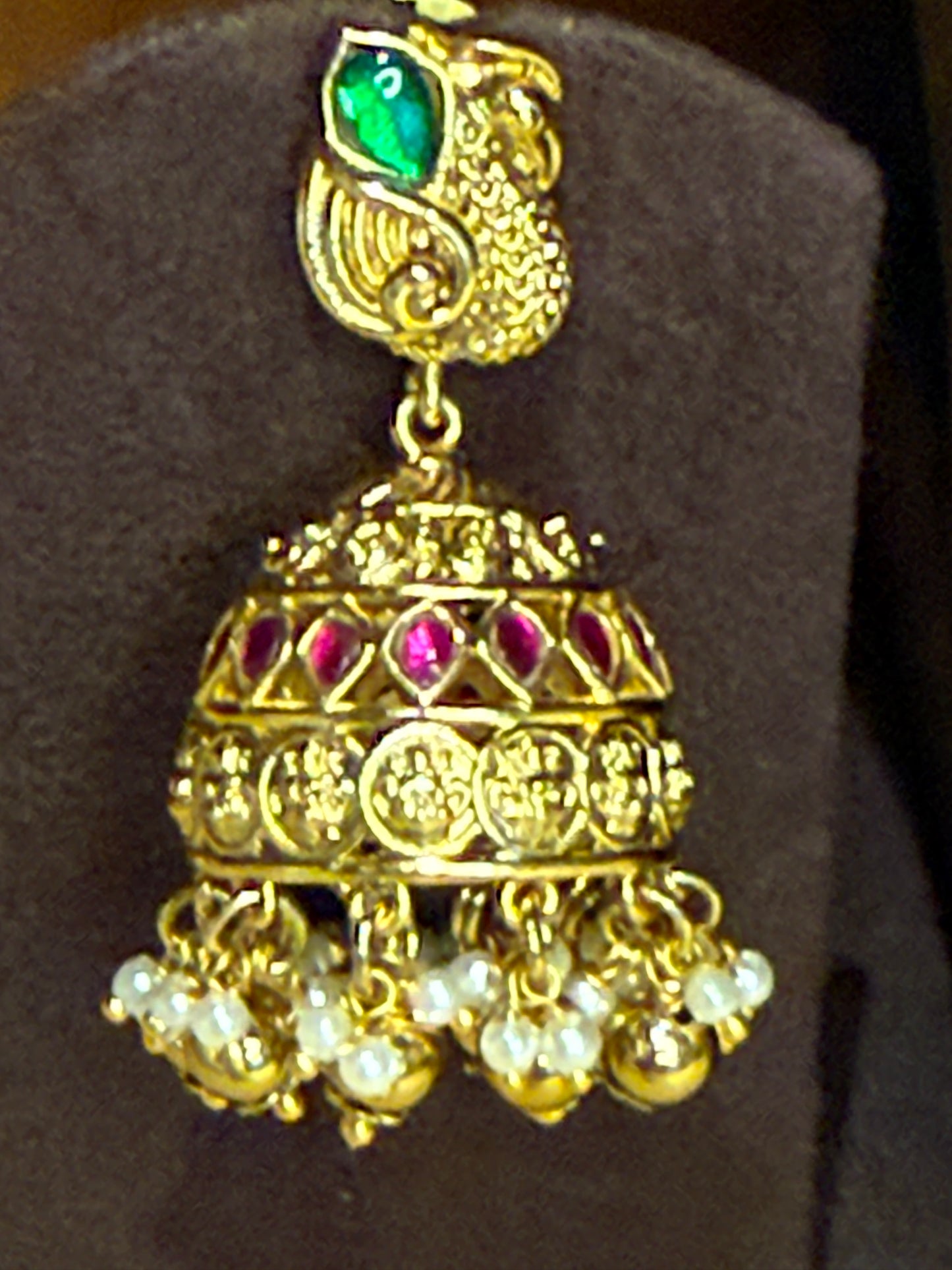 Shri Kashika – Original Jadau Kundan lakshmi Coin Temple Necklace Set.